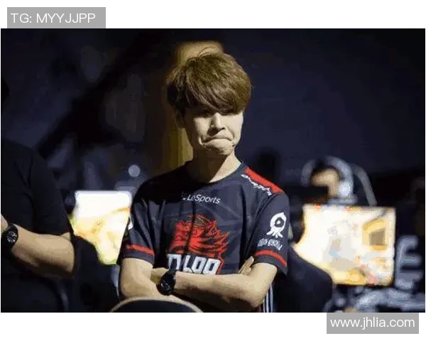 CS冬季大型锦标赛精准投掷物打开局面